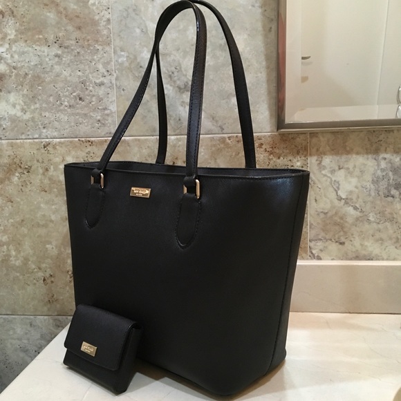 kate spade Handbags - Kate Spade Satchel Wallet Set